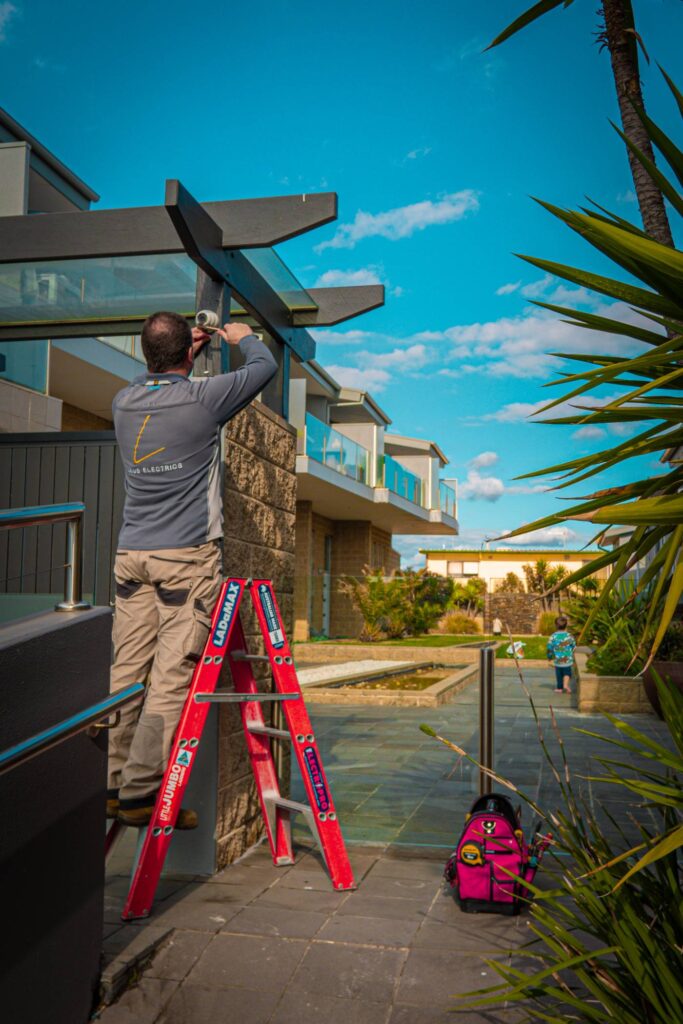 Exterior lighting installation